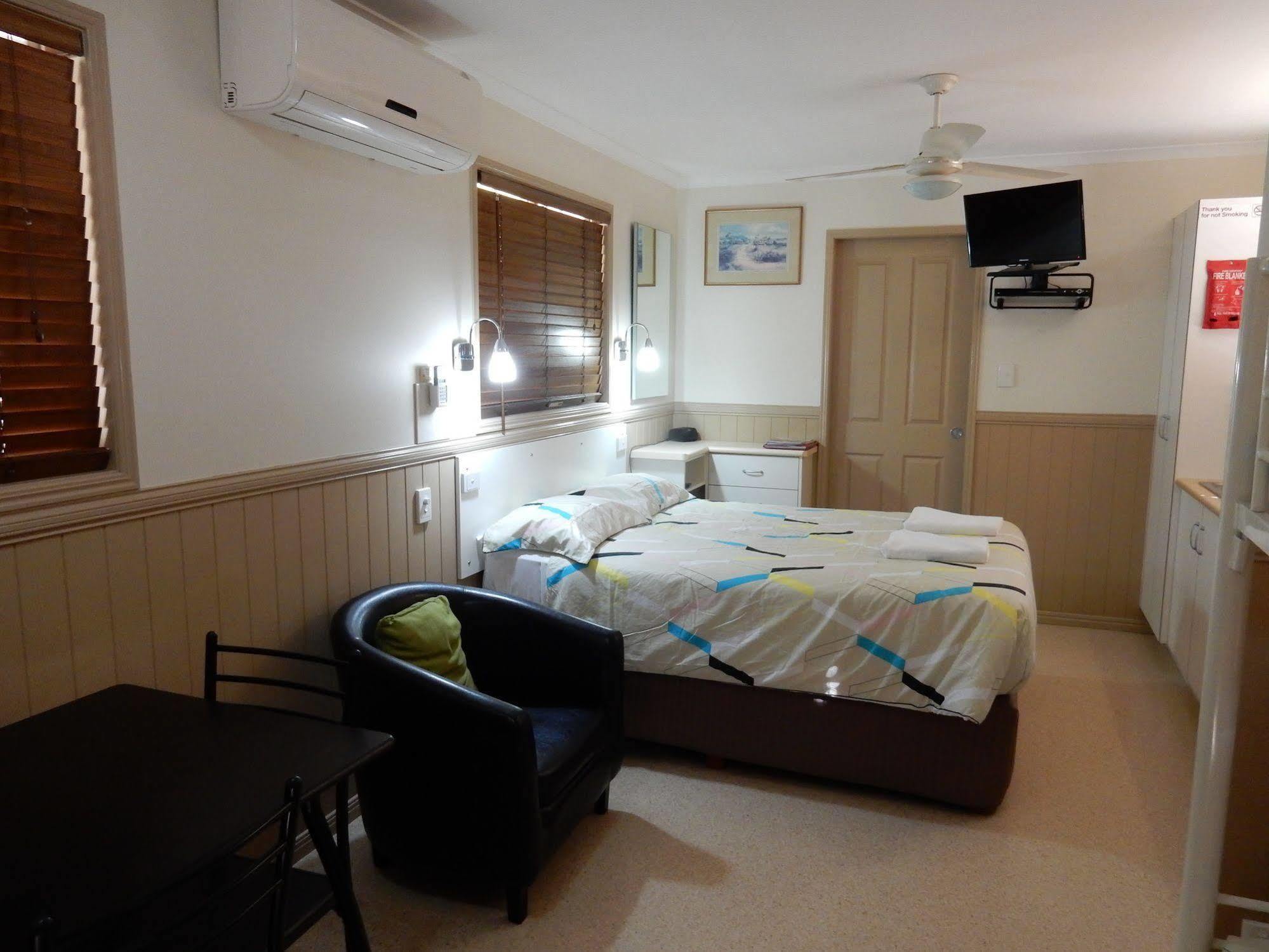 Tourist Stopover Motel Tiaro
